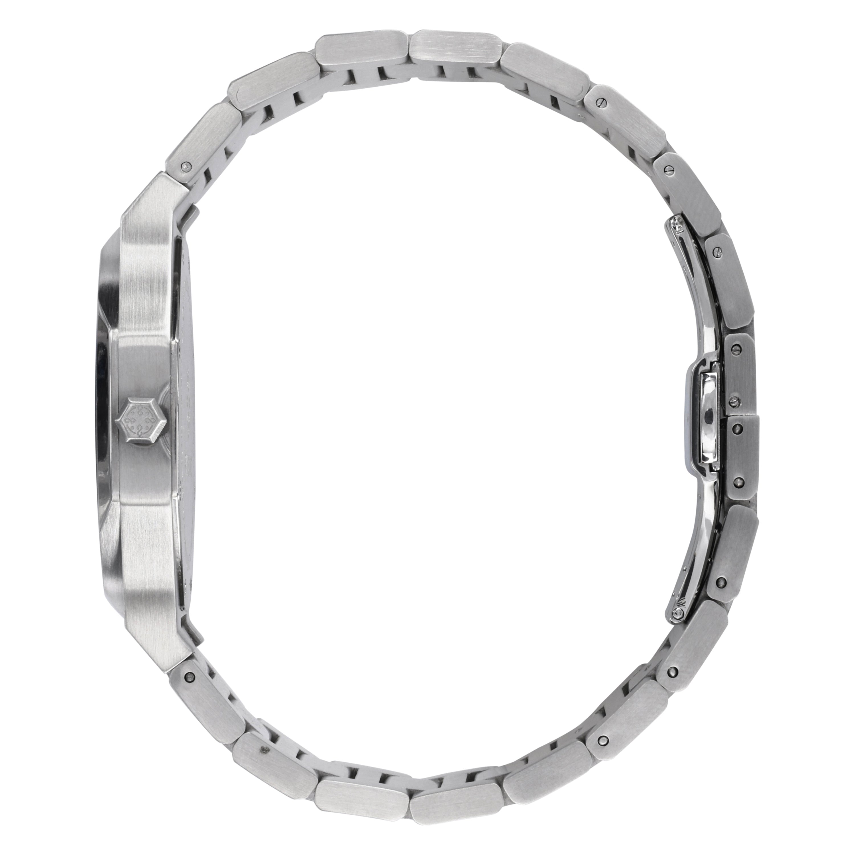 Right side of Pangino Spacefarer watch